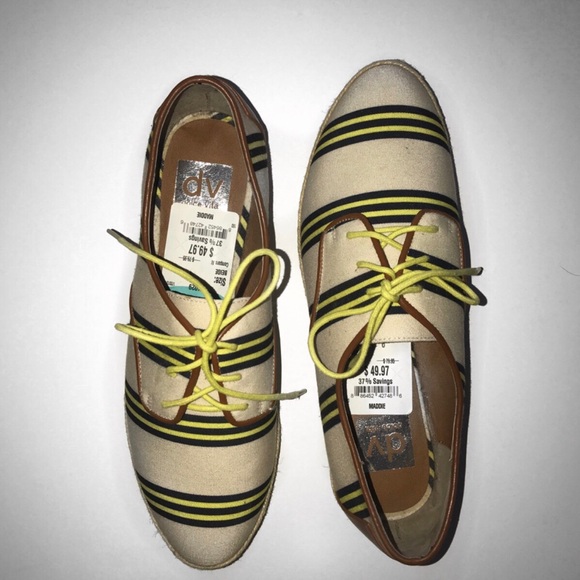 DV by Dolce Vita Shoes - DV By Dolce Vita Maddie Lace-Up Shoe-8 NWT